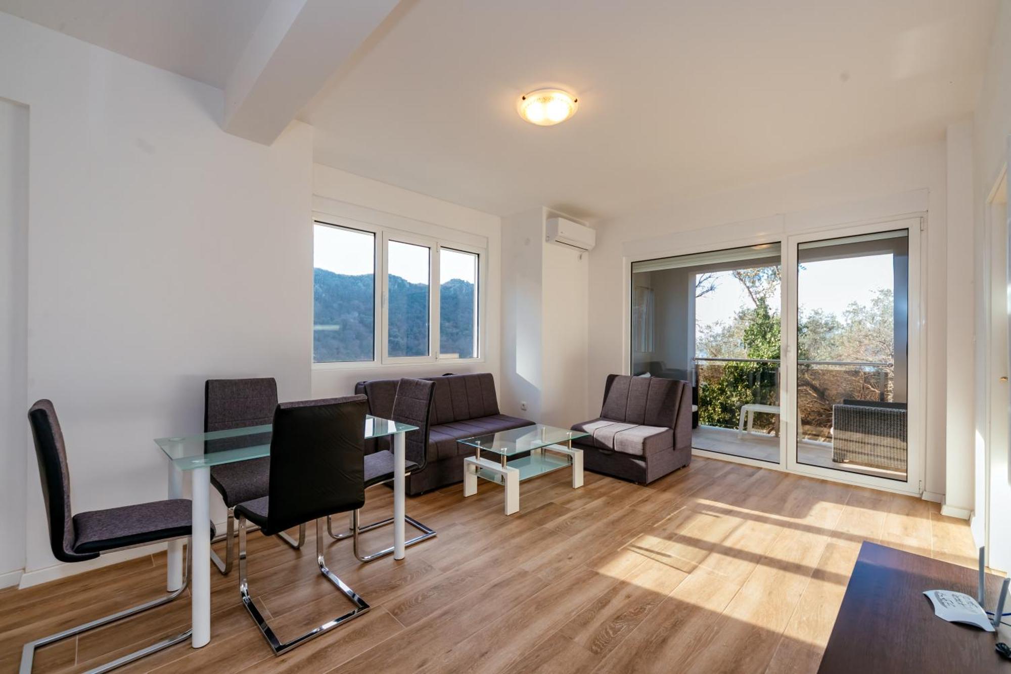 Bel&rus Hestia Apartment